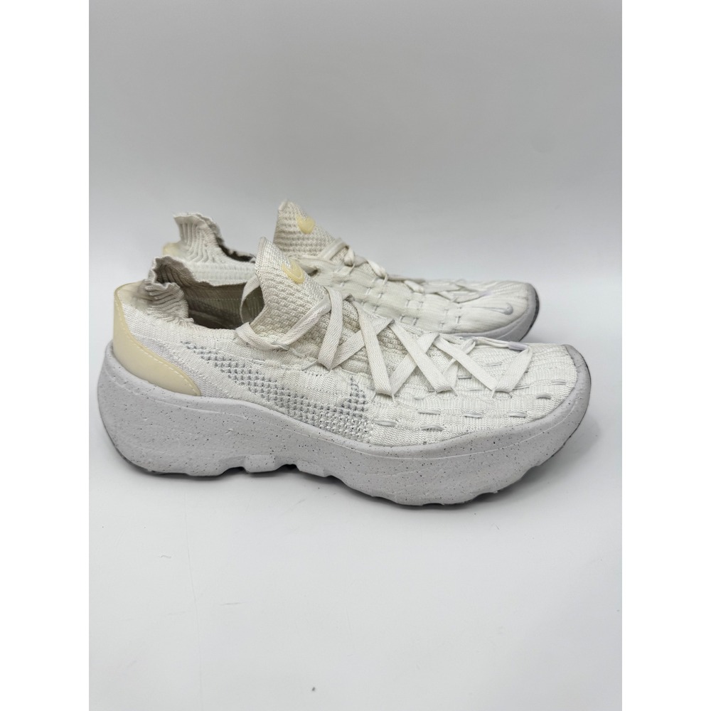 Nike Space Hippie 04 Women 9 Sail White Sneakers DQ2897-100